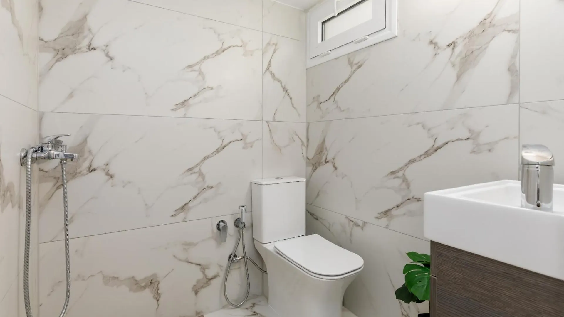 53 Central Luxury Apartment Kalamaria Salonic 0*,  Grecia